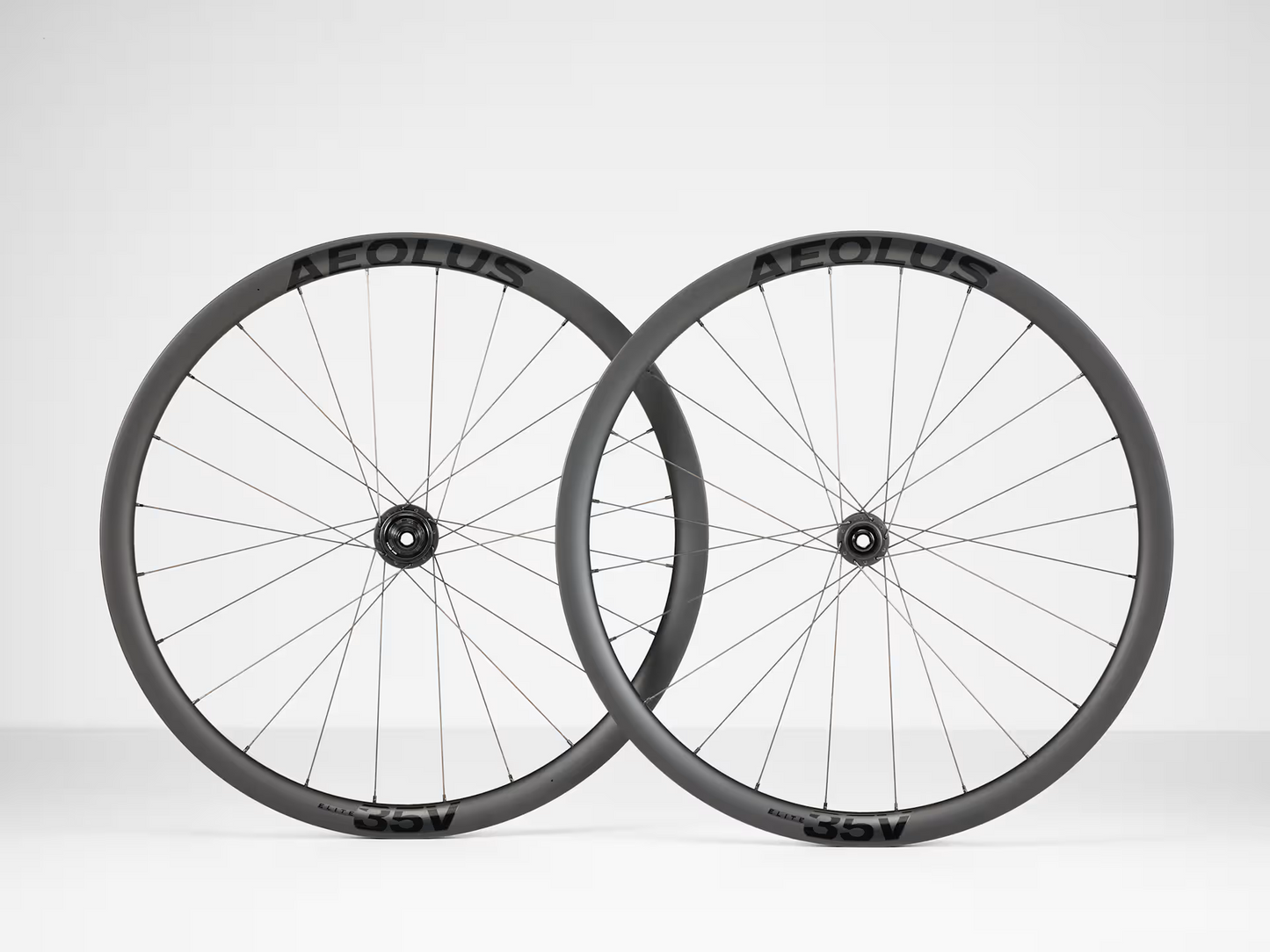 Bontrager Aeolus Elite 35V TLR Disc Road Wheel