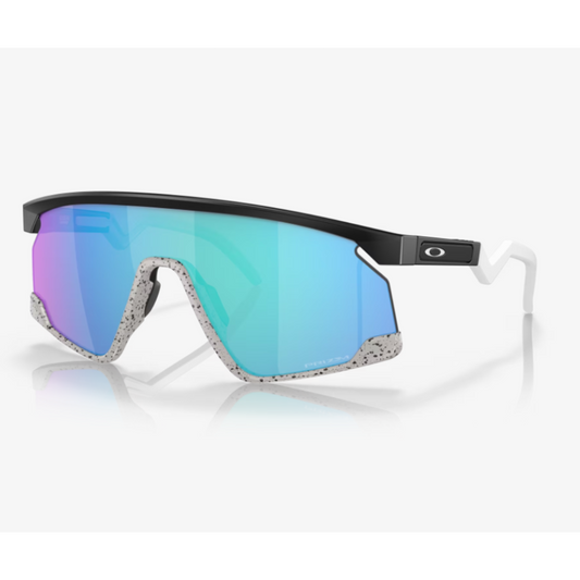 OAKLEY BXTR MATTE BLACK WITH PRIZM SAPPHIRE LENSE