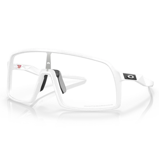 OAKLEY SUTRO MATTE WHITE W/CLEAR PHOTOCHROMIC LENSE